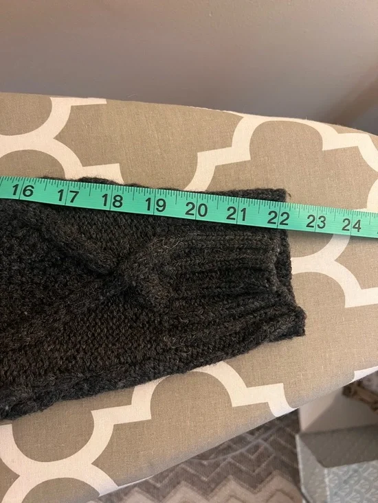 Aran Crafts Merino Wool Charcoal Cable Knit Shawl Collar Cardigan Sweater - Picture 7 of 7